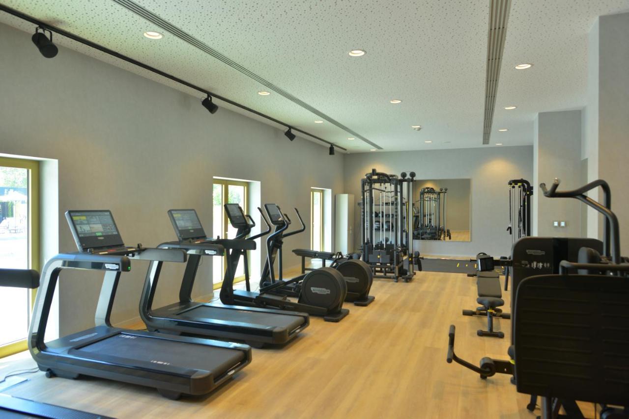 mk hotel tirana Rinas Bagian luar foto The gym at the hotel