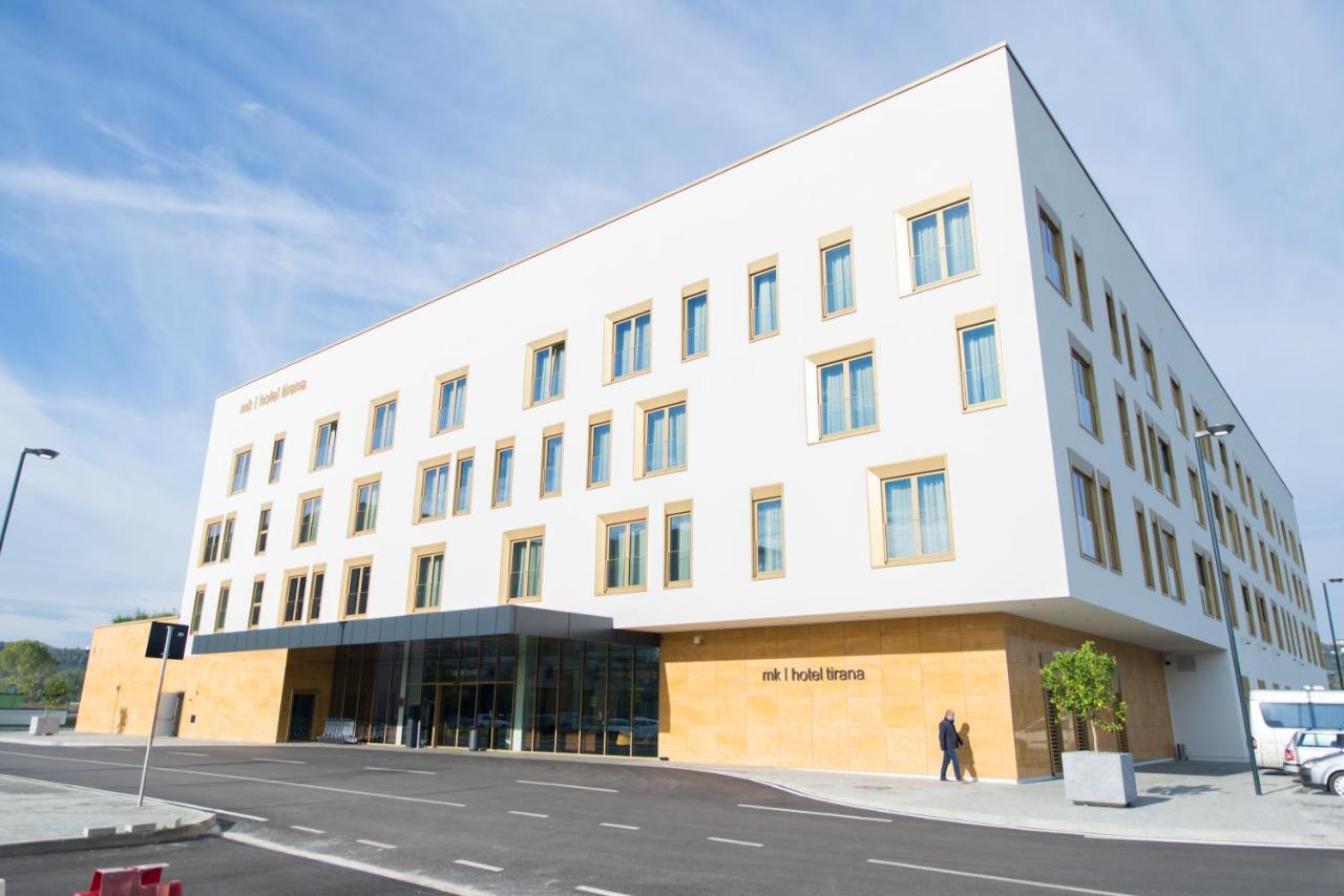 mk hotel tirana Rinas Bagian luar foto The Medical Campus
